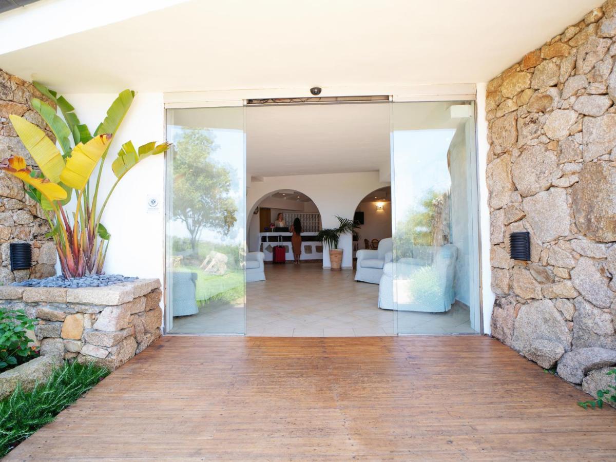 Hotel Pedra Santa Baja Sardinia Luaran gambar
