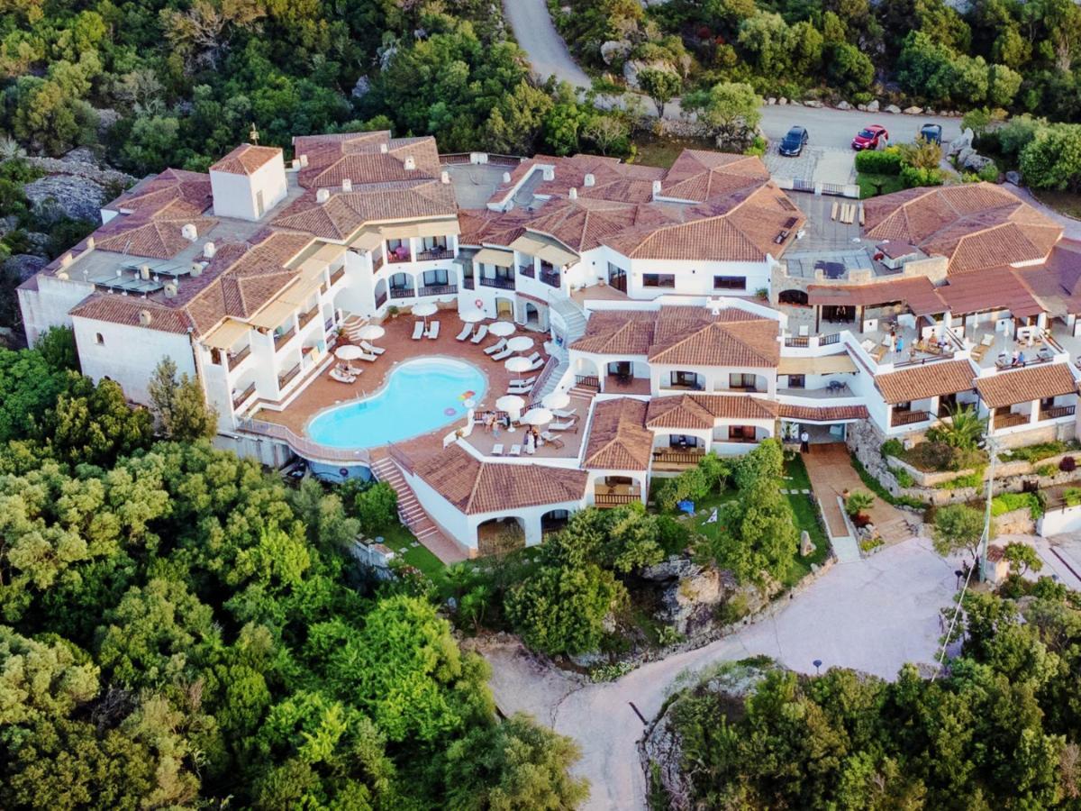 Hotel Pedra Santa Baja Sardinia Luaran gambar