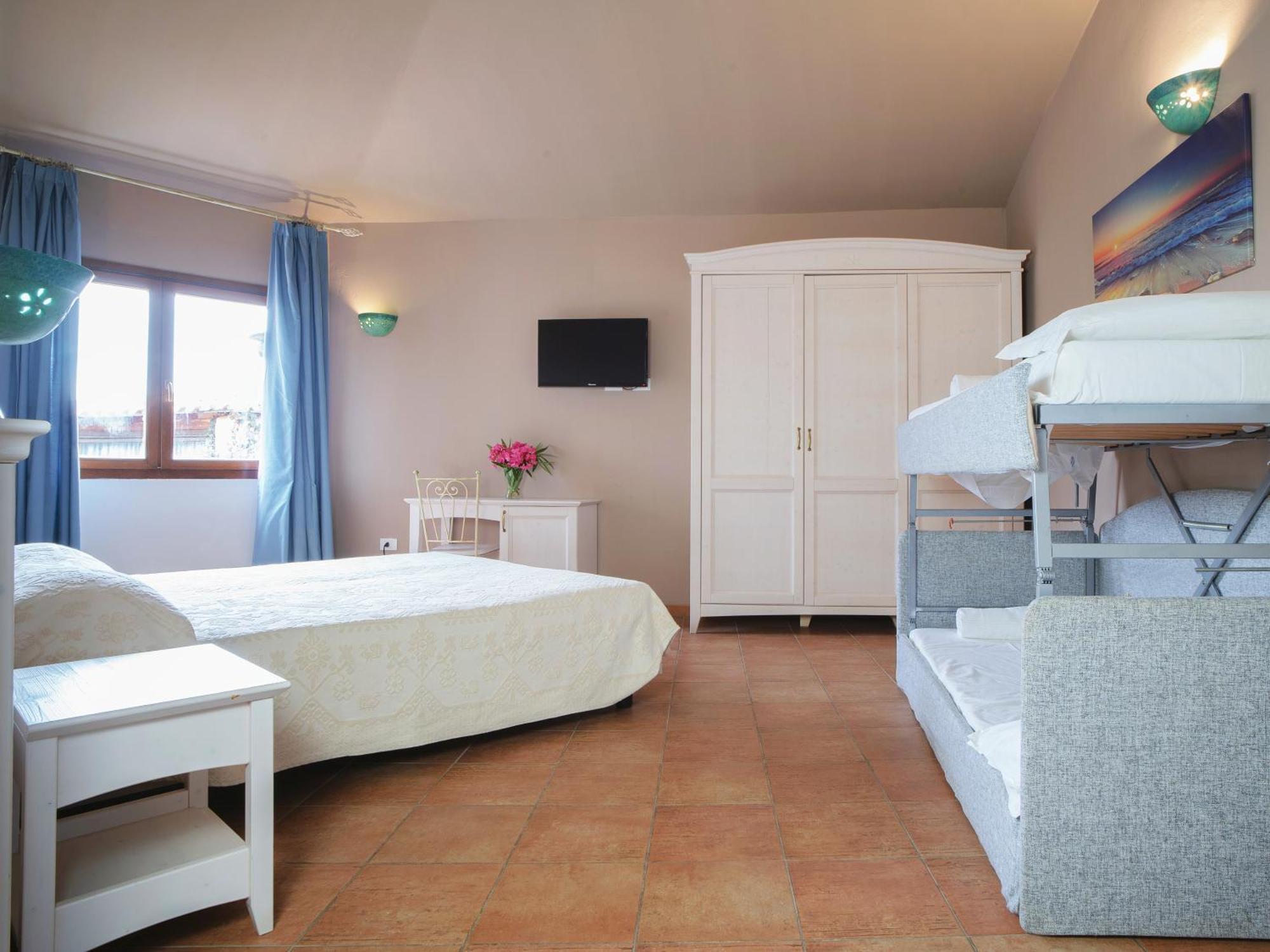 Hotel Pedra Santa Baja Sardinia Luaran gambar